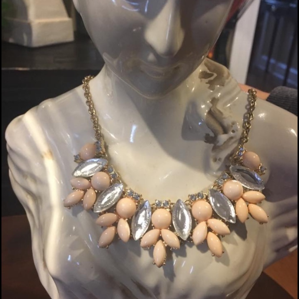 Fashion necklace